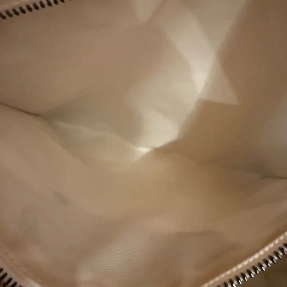Metallic Pink Leather Tote Bag - Picture 6 of 11